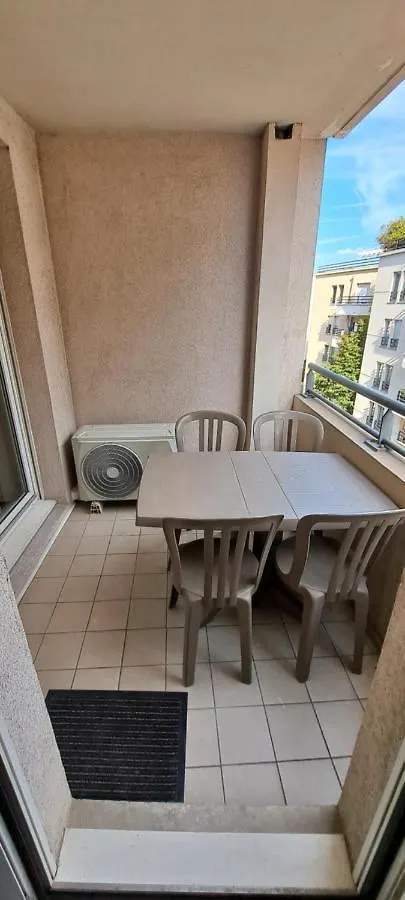 Apartment Appart T2 Standing Tout Confort Avec Balcon - Parking En Option Lyon France